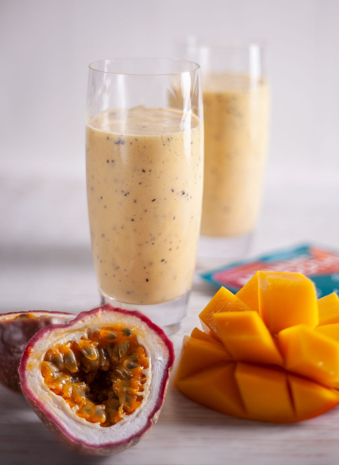 MANGO & PASSIONFRUIT SMOOTHIE RECIPE